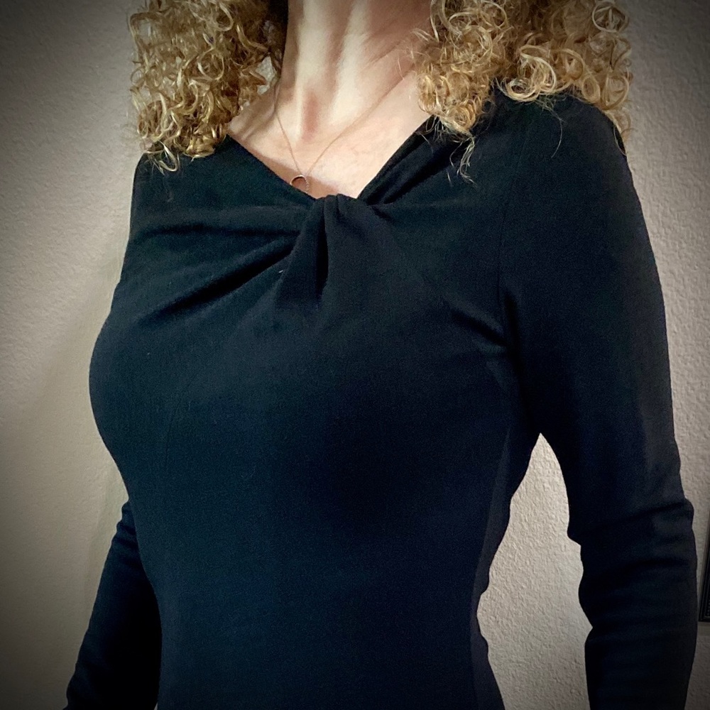 Last chance🦋Elie Tahari black wool dress